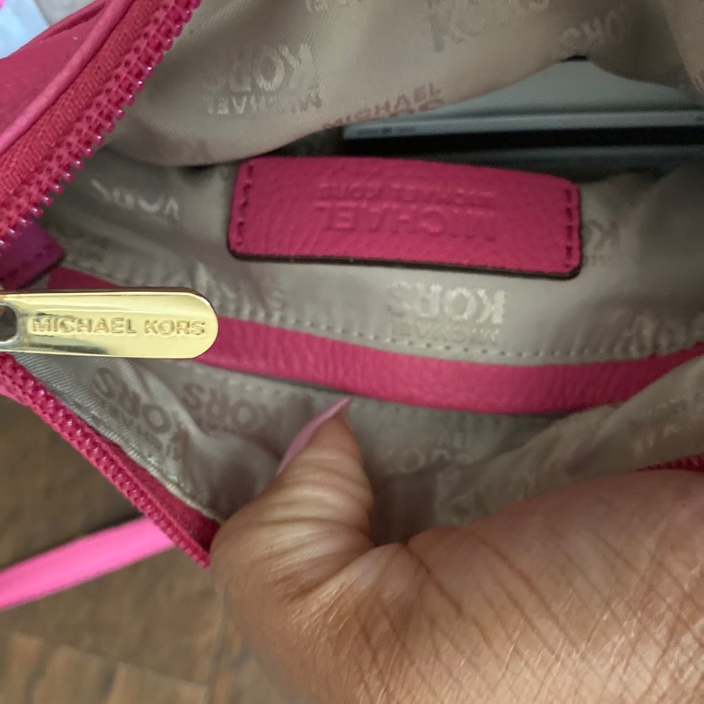 Pink Crossbody - Picture 3 of 4